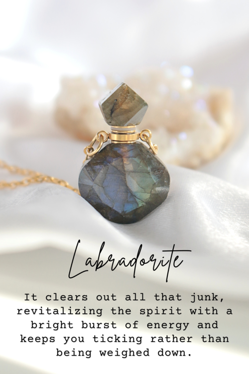 Crystal Bottle Necklace – 24K Gold Healing Stone Aromatherapy Pendant