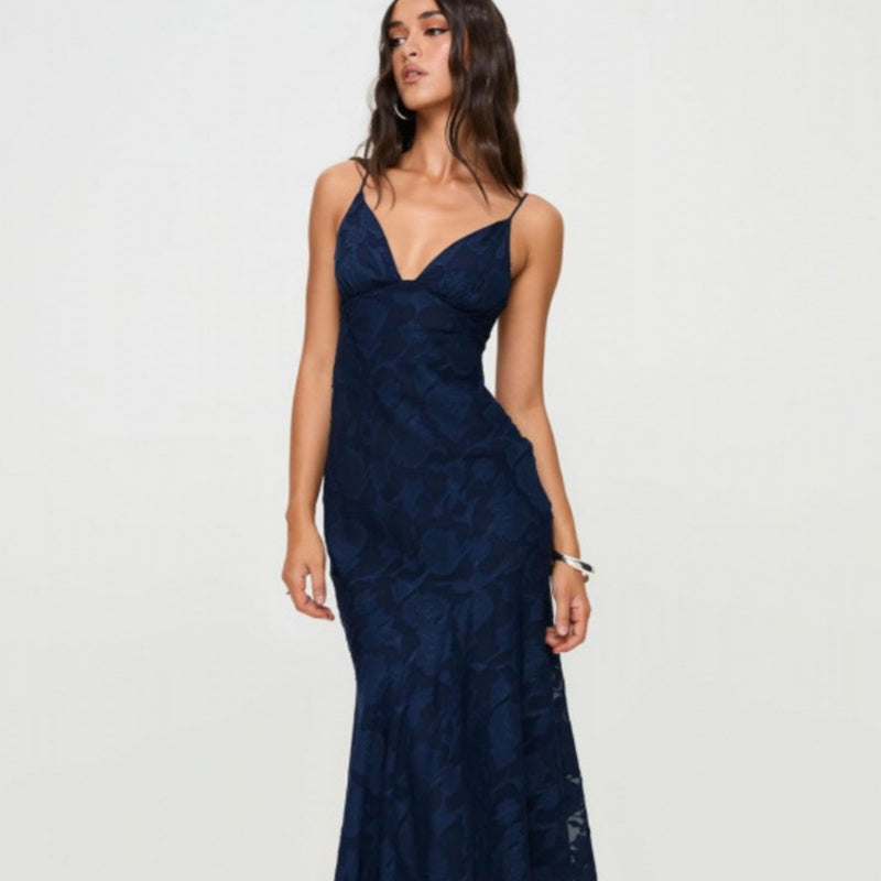 Sweet & Sexy Mini Dress – Elegant Innocent Womens Going-Out Dress