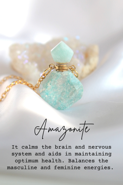 Crystal Bottle Necklace – 24K Gold Healing Stone Aromatherapy Pendant