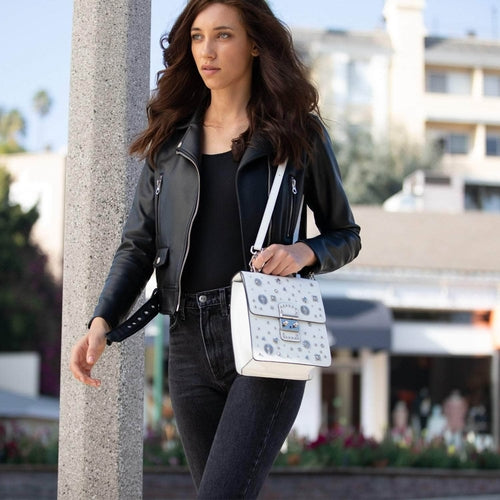 Amethyst Mnemosyne Convertible Leather Backpack – White